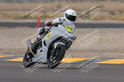 media/Sep-10-2022-SoCal Trackdays (Sat) [[a5bf35bb4a]]/Turn 11 (11am)/